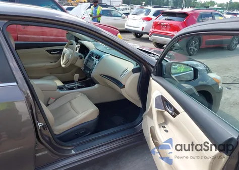 2015 Nissan Altima 2.5 Sl z USA, uszkodzony, nr VIN 1N4AL3AP5FC485788